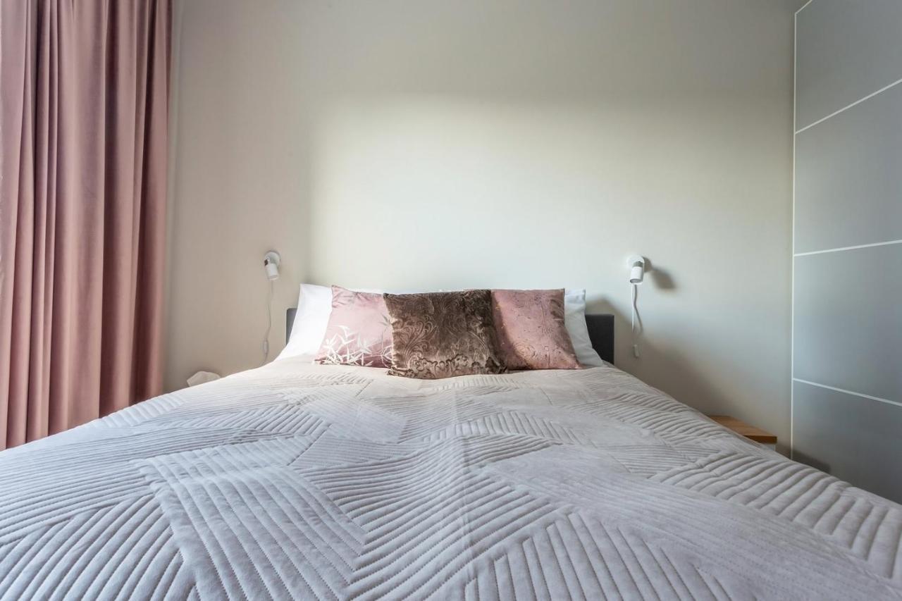 Apartament Betty Q4Apartments グダニスク エクステリア 写真