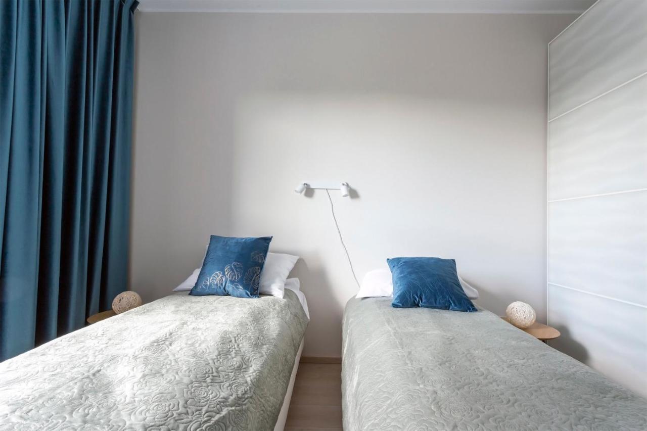 Apartament Betty Q4Apartments グダニスク エクステリア 写真